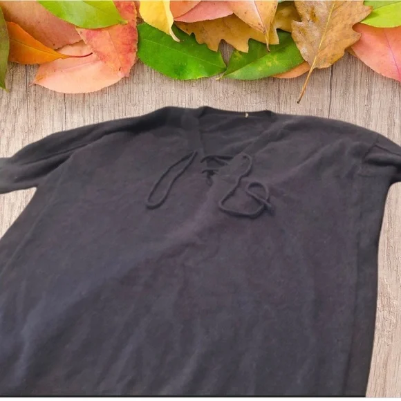 Minnie Rose Lace-up navy cashmere sweater M - Picture 4 of 5